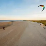 Awesome In בית נופש